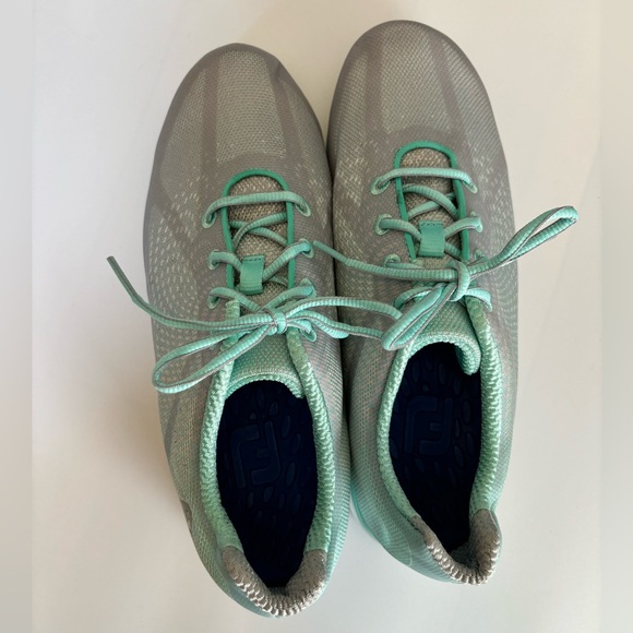 Footjoy Ladies Women's Spikeless emPower Golf Shoes: Sea Glass/Gray Size 10M EUC - Picture 3 of 5